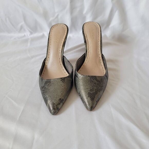 Charles by charles david womens Sz 7.5 Snaked Print heels - Picture 3 of 8